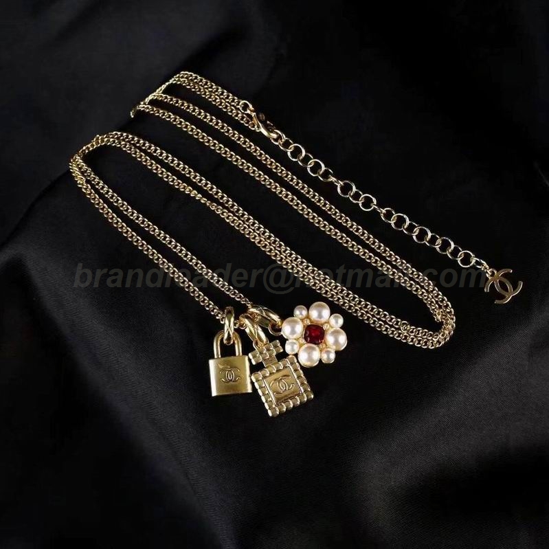 Chanel Necklaces 206